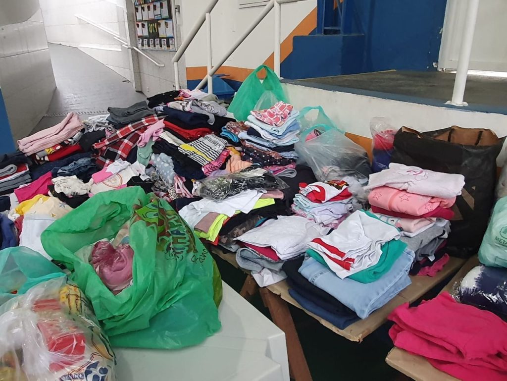 Projetos sociais na escola - Inverno Solidário